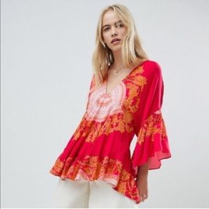 NWT FREE PEOPLE SUNSET DREAMS V-NECK FLORAL RUFFLE SLEEVES TOP Sz S Boho Chic